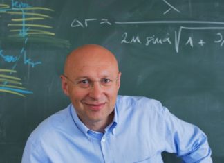 Înmânarea titlului de Cetăţean de Onoare laureatului premiului Nobel, Stefan Hell