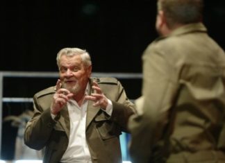 Cu aproape 70 de ani pe scenă, Vladimir Jurăscu este cel mai longeviv actor de la Timișoara