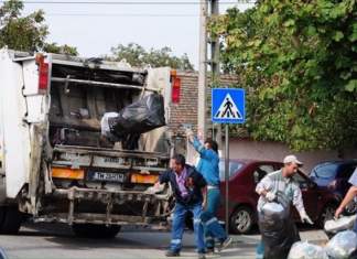 Curățenia de toamnă în Timișoara – vezi când va fi colectat gunoiul de pe strada ta