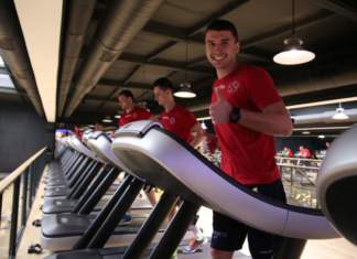 Primul triatlon indoor din România se desfășoară la Timișoara