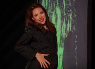 Roberta Ionescu o aduce pe Mata Hari pe scenă. One woman show și premieră la Teatrul Național Timișoara