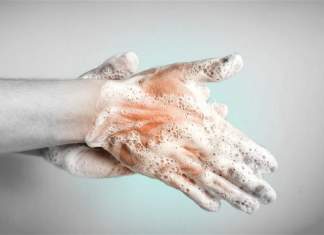 Cum se prepară dezinfectantul pentru mâini? De ce funcționează acestă soluție și cum o putem pregăti acasă?