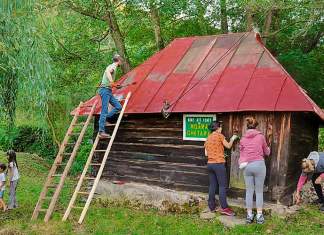 O inițiativă privată care dă speranțe turismului din Caraș – renovarea morilor de apă din Șopotu Vechi