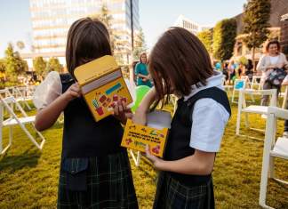 Au început cursurile la Wendy School în Iulius Town!