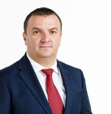 Călin Dobra, profesorul din fruntea administrației timișene