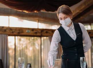 S-au închis de azi restaurantele, barurile și cafenelele ce nu au terasă pentru cel puțin 14 zile! Fără evenimente, cinema, concerte, târguri! Masca devine obligatorie în majoritatea locurilor publice din Timișoara