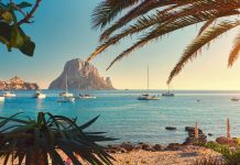 Certificatul de vaccinare susținut de Spania și Grecia ar permite europenilor să reia vacanțele și concediile ca înainte de pandemie