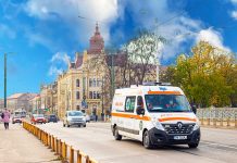 Accident pe strada Hector din Timișoara. Un șofer rănit după o schimbare de bandă neregulamentară