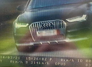 Mergea pe Timișoara – Reșita ca pe Autobahn: radarul l-a prins cu o viteză de 214km/h!