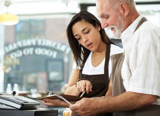 499 de joburi disponibile la Timișoara: unde și când are loc Bursa Locurilor de Muncă