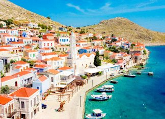 Grecia s-a redeschis pentru turiști