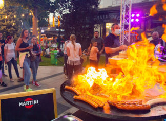 Trei zile de povești culinare, muzică bună și activități pentru toată familia te așteaptă la „Food & Friends in the Park” din Iulius Town