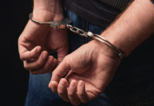 Hoț prins de polițiștii timișoreni. Acesta a fost reținut 24h pentru sustragerea din locuința unei femei a unui portofel