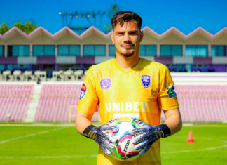 Portarul Rareș Murariu revine la Poli