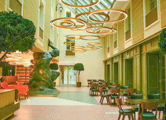 Hotel modern deschis în locul unor ruine în centrul Timișoarei (galerie foto)