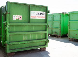 Ce facem cu deșeurile periculoase din menajer? Acestea se colectează SEPARAT de celelalte tipuri de deșeuri