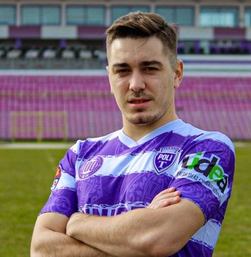 Andrei Sintean a semnat cu Politehnica Timișoara. Jucătorul născut la Sânnicolau Mare spune că, semnând cu Poli, s-a întors acasă