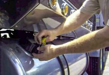 Doi hoți de benzină prinși de polițiștii din Făget