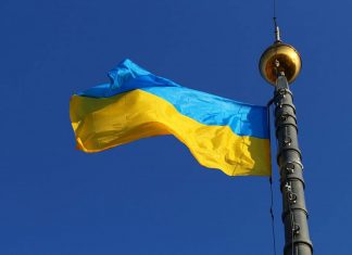 România trimite ajutor militar Ucrainei: veste antiglonț, căști, muniție și echipamente militare