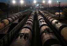 UE ar interzice importul de petrol rusesc până la sfârșitul anului