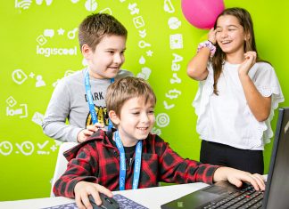 250 de burse la cursurile Logiscool – oferite pentru a susține educația digitală a copiilor