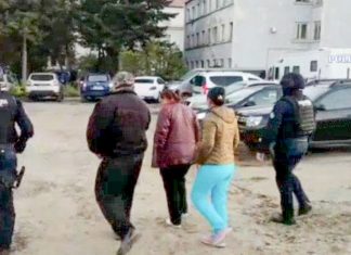 Percheziții ale DIICOT la o familie de asistenți maternali din Timișoara. Aceștia sunt acuzați de trafic de minori în formă agravată