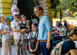 Dominic Fritz, primarul Timișoarei: „ 130 milioane de lei urmează să se transforme în săli de clasă confortabile, în saloane de spital moderne, în spații culturale și sociale în cartiere.”