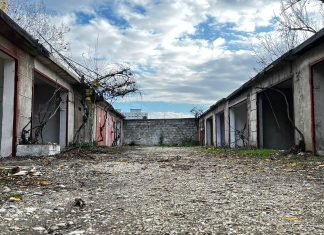 Se dărâmă din nou garaje pentru a face loc parcărilor în cartierele de blocuri: sunt vizate Aradului, Lipovei, Modern, Șagului și Girocului