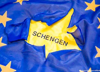 Votul privind aderarea României la Schengen va fi pe ordinea de zi a ședinței decisive a Consiliului JAI de joi – europarlamentarii Siegfried Mureșan și Rareș Bogdan confirmă acest lucru. Austria încă se opune aderării României