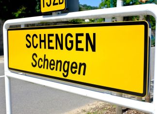 Austria ar putea renunța la veto-ul în privința integrării în Schengen a României și Bulgariei, dar doar pe cale aeriană