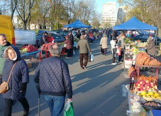 Program prelungit până seara la Piața Volantă de la Stadionul „Dan Păltinișanu”