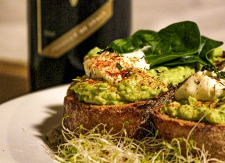 Un sortiment de cremă tartinabilă cu spanac a fost retras de la vânzare din magazinele Mega Image pentru că ar putea conţine ”urme de corp străin”