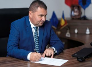 Primarul din Sânandrei vinde grădinița din localitate la un preț subevaluat șefei de serviciului de achiziții din Primăria Sânandrei