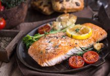 Câte porții de fructe, nuci, pește și carne ar trebui să mâncăm săptămânal pentru reducerea riscului de boli cardiovasculare?