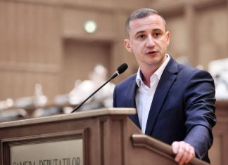 Alfred Simonis către Cătălin Drulă : Guvernarea voastră ineptă a împrumutat 200 de miliarde și a lăsat în urmă mii de morți de Covid