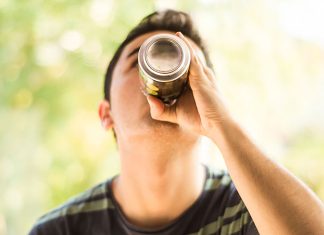 Proiect legislativ inițiat de Alfred Simonis : interzicerea vânzării băuturilor energizante către minori