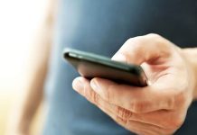 Trei bărbați au luat 200 de lei și un telefon mobil de la doi tineri sub amenințarea bătăii. Acum stau după gratii, așteptând un proces care le poate aduce trei ani de pușcărie