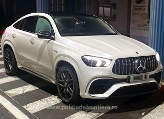 Mercedes de lux reținut la vama Moravița