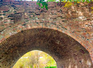 Podul peste canalul ANIF de la Tapia se închide