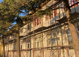 Investiție de 3,2 milioane lei în Școala 15 din Fratelia. Vor fi amenajate spații noi pentru elevi și făcută reabilitarea termică a clădirii școlii