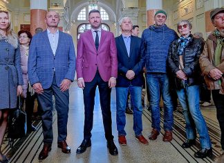 Expoziția „APA – Interferențe Culturale” la Palatul Apelor