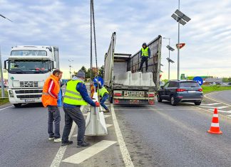 Se montează parapeții de beton pe Centura de Nord a Timișoarei