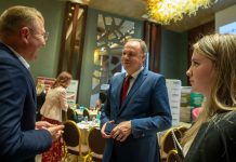 Asigurările în relație cu mediul academic, medicina și mediul de afaceri