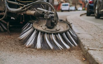 Începe curățenia stradală în Timișoara: unde se intervine și ce restricții de parcare sunt impuse