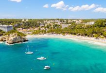 Charter Menorca: Paradisul Insulelor Baleare