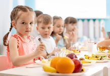 Liviu Gherman: aș vrea să oferim o masă caldă zilnic, din banii comunei, preșcolarilor care învață la grădinița din Sânandrei.