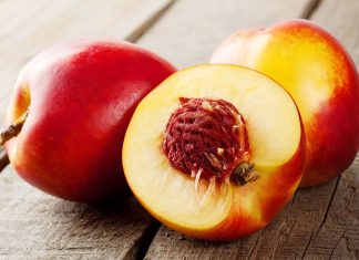 Nectarine turcești oprite de la comercializarea din magazinele Penny – ANPC a găsit un nivelul ridicat de pesticide în fructele vândute de retailerul din România