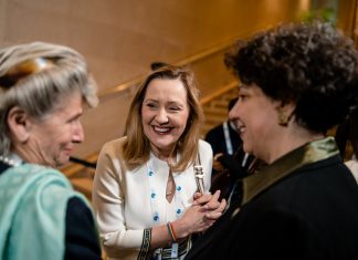 Elena Lasconi – Singura opțiune de încredere pentru o România pentru toți