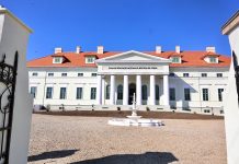 FOTO Conacul Mocioni din Foeni, restaurat complet. Se vor organiza evenimente , expoziții și diverse activități culturale