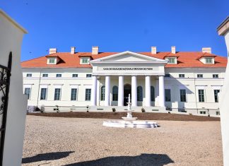 FOTO Conacul Mocioni din Foeni, restaurat complet. Se vor organiza evenimente , expoziții și diverse activități culturale